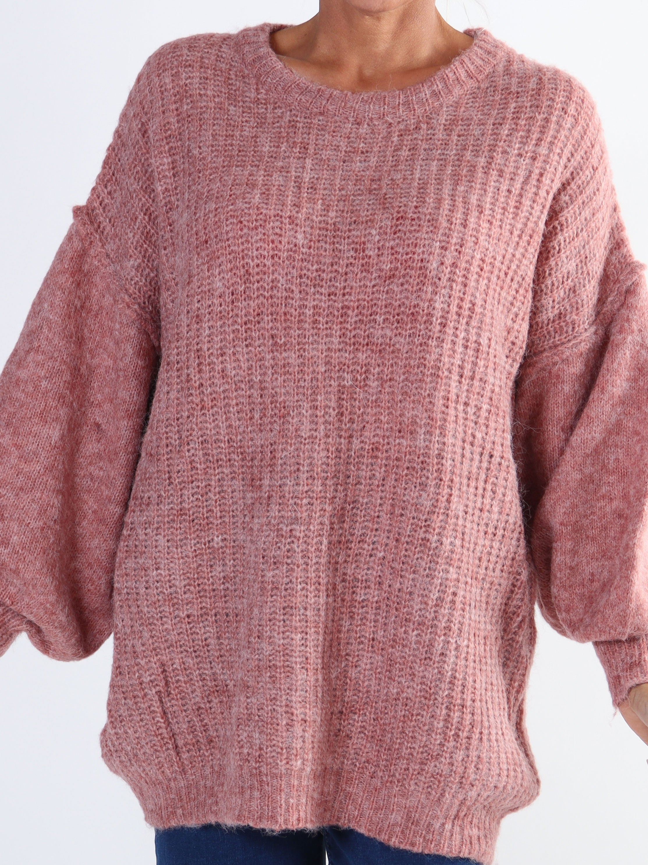 Leana - Lång mjuk plus size stickad blus med ballongärmar